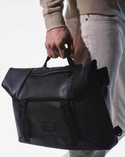 "SHUTTLE MESSENGER ROLL" ECO-LEATHER,BLACK