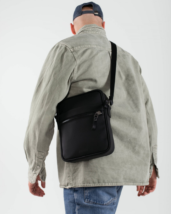 MESSENGER "LARGE" MATTE, BLACK