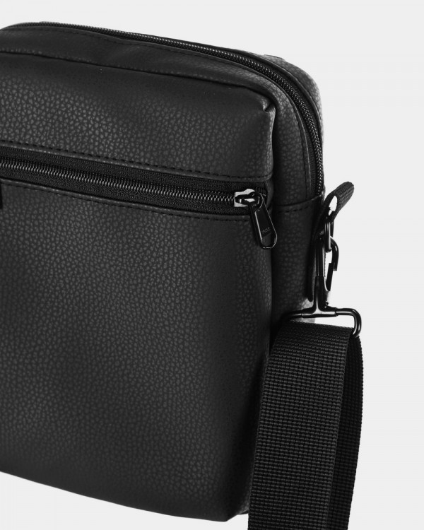 MESSENGER "DOPP" MATTE, BLACK