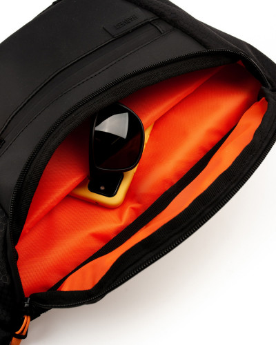 „TECH BAG“ POLYESTER, NEO SCHWARZ