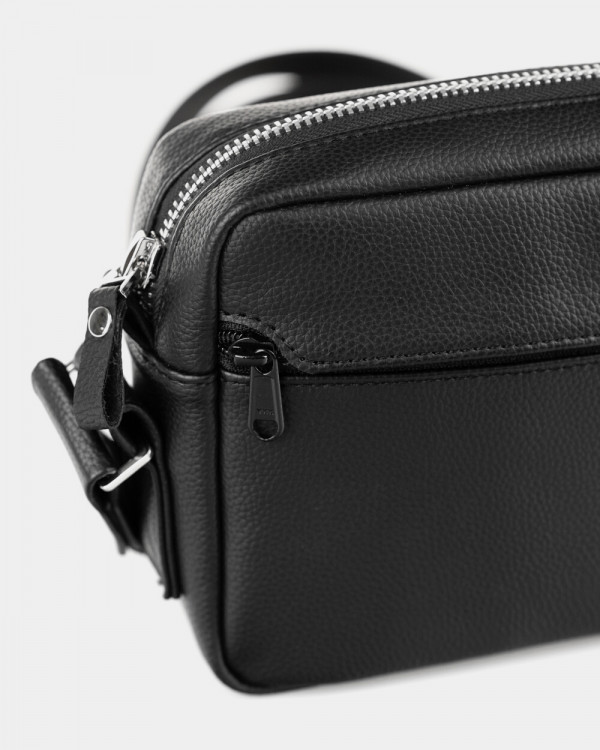 "JET LARGE" ECO LEATHER, BLACK